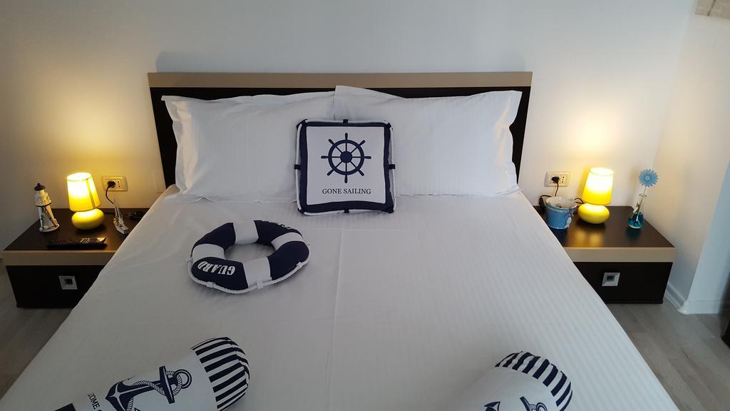 Alex Apartments Navodari Dış mekan fotoğraf